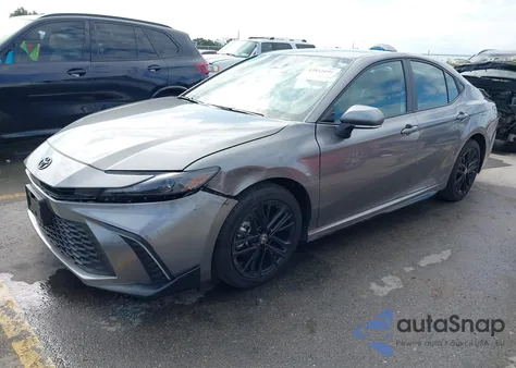 2025 Toyota Camry Se z USA, uszkodzony, nr VIN 4T1DAACKXSU583590